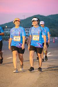 BIB: 8650, 8649
                            <button type="button" onclick="openModal(3392922)" class="btn btn-primary btn-sm float-right btn-popup" data-toggle="modal" data-target=".modal-high-quality">
                        <i class="fas fa-shopping-cart"></i> Add to Cart
                    </button>
                                            <button type="button" onclick="isThisMe(3392922, true)" class="btn btn-success btn-sm float-right btn-popup btn-isme hidden" data-toggle="tooltip" data-placement="bottom" title="นี่คือรูปของคุณใช่ไหม คลิกที่นี่เพื่อเอาเข้าอัลบั้ม">
                        <i class="fas fa-plus"></i> Add to album
                    </button>
                    <button type="button" onclick="isThisMe(3392922, false)" class="btn btn-warning btn-sm float-right btn-popup btn-isnotme hidden">
                        <i class="fas fa-ban"></i> Remove from album
                    </button>